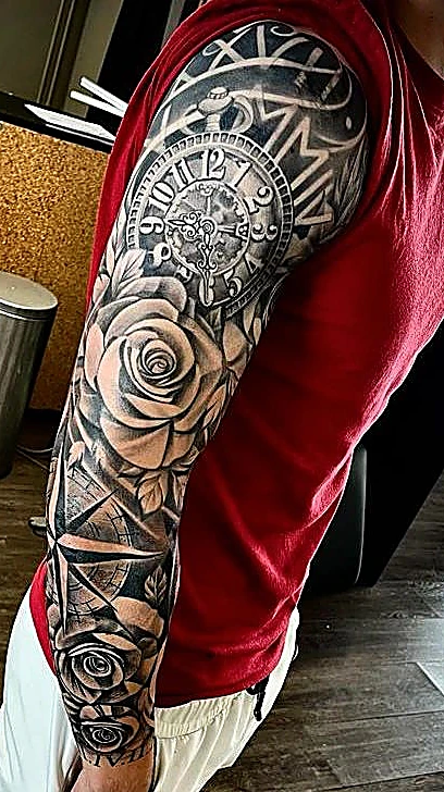 Manga completa con reloj de bolsillo, números romanos y rosas en negro y gris